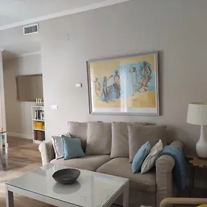 Con Encanto Lubi I Cordova